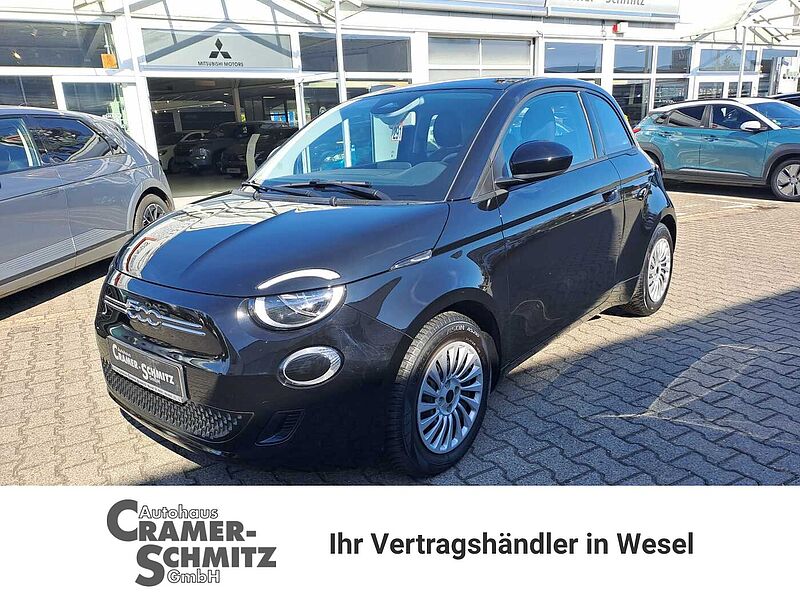 Fiat 500 Elektro 500e Action 23,8 kWh