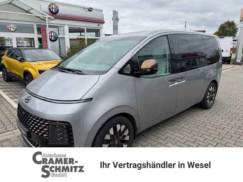Hyundai STARIA 2.2 D 8-AT 2 WD Panorama AHK