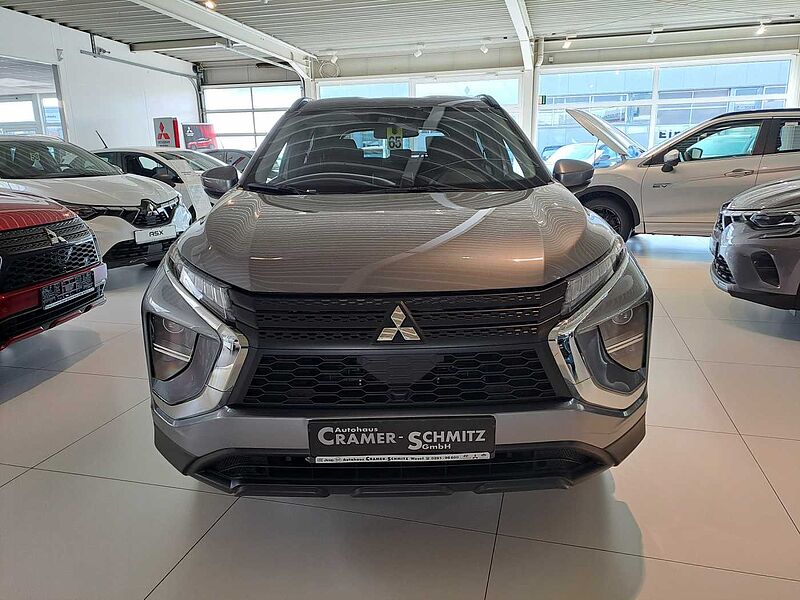 Mitsubishi Eclipse Cross Plug-In Hybrid 4WD Basis