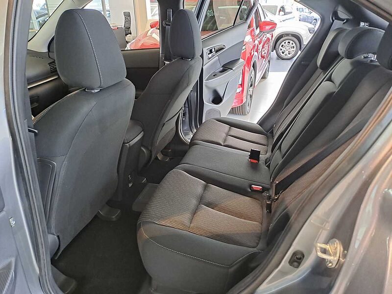 Mitsubishi Eclipse Cross Plug-In Hybrid 4WD Basis