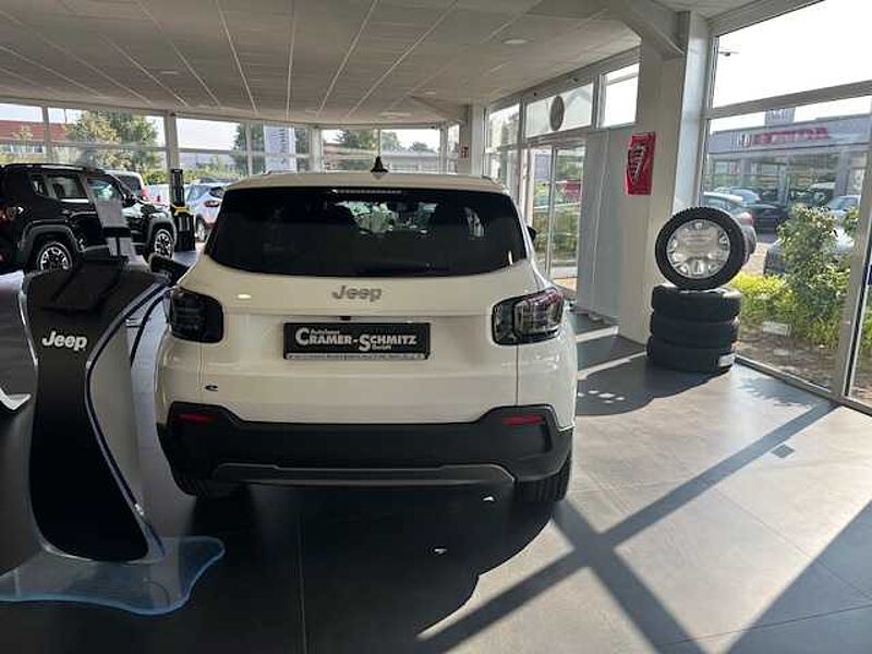 Jeep Avenger Elektro Longitude