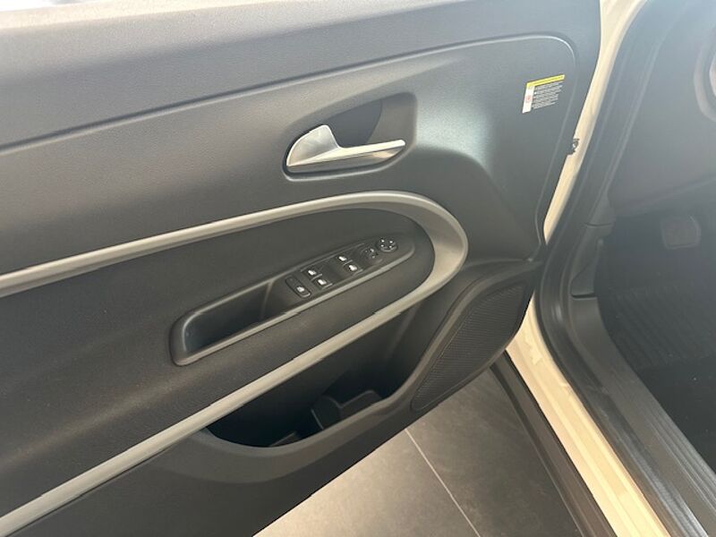 Jeep Avenger Elektro Longitude