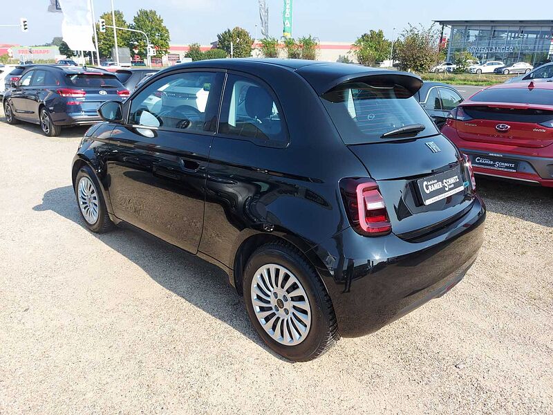 Fiat 500 Elektro 500e Action