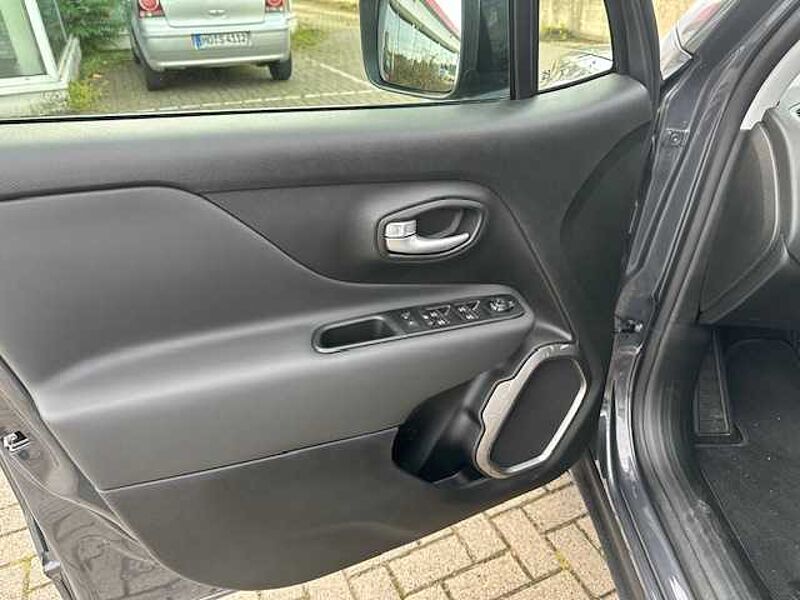 Jeep Renegade PHEV 1.3 4xe Automatik S-Edition