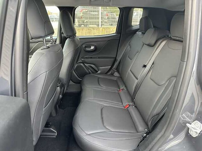 Jeep Renegade PHEV 1.3 4xe Automatik S-Edition