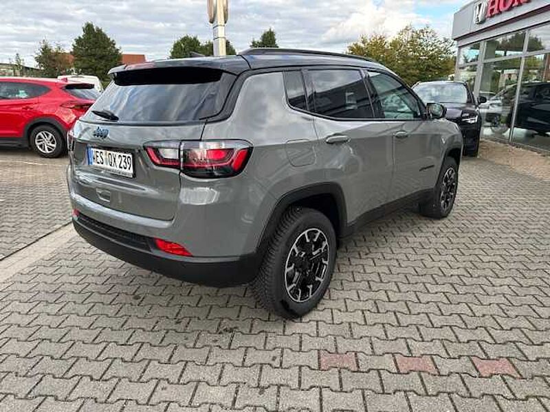 Jeep Compass PHEV 1.3 4xe Automatik High Upland