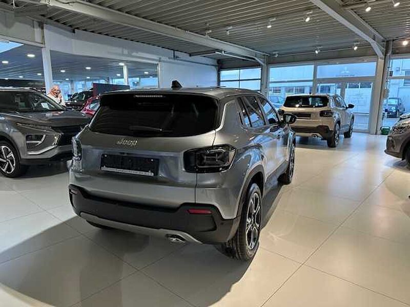 Jeep Avenger 1.2 Benzin 48V e-Hybrid 6-DCT Summit