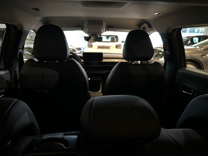 Jeep Avenger 1.2 Benzin 48V e-Hybrid 6-DCT Summit