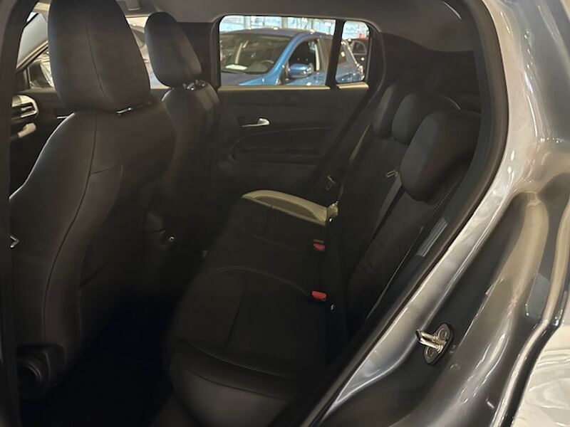 Jeep Avenger 1.2 Benzin 48V e-Hybrid 6-DCT Summit