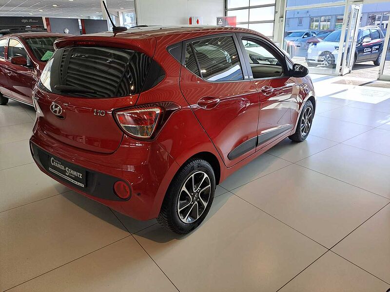 Hyundai i10 1.0 YES!