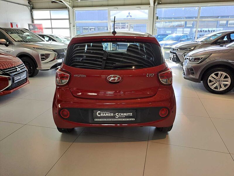 Hyundai i10 1.0 YES!