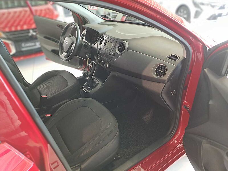 Hyundai i10 1.0 YES!