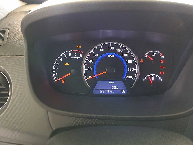 Hyundai i10 1.0 YES!