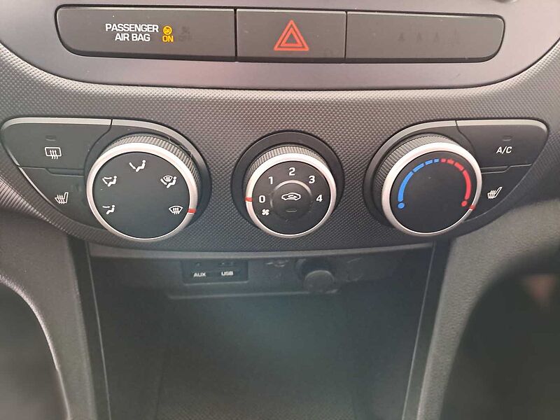 Hyundai i10 1.0 YES!