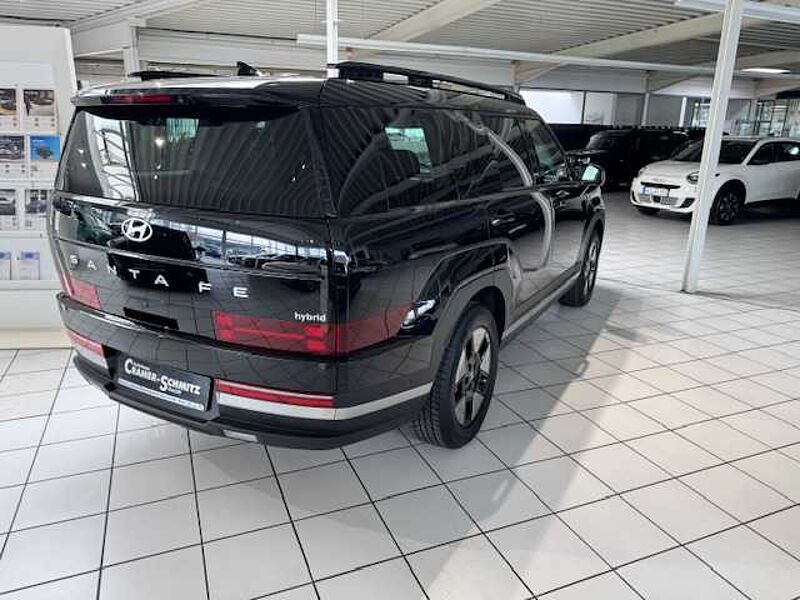 Hyundai SANTA FE Hybrid Intro