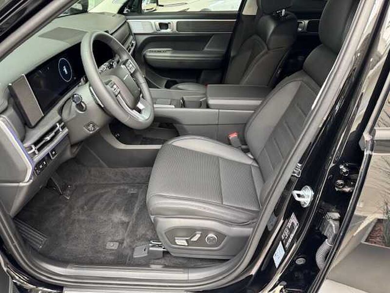 Hyundai SANTA FE Hybrid Intro