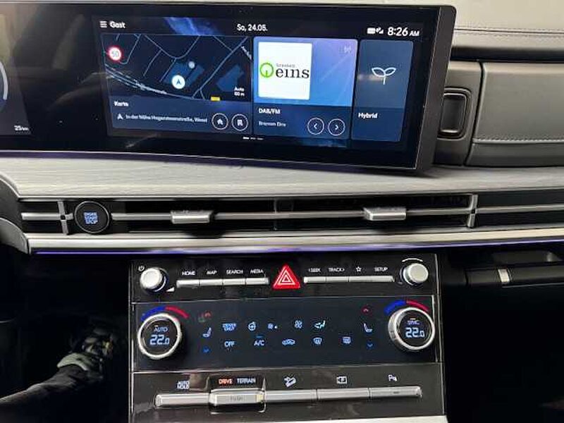 Hyundai SANTA FE Hybrid Intro