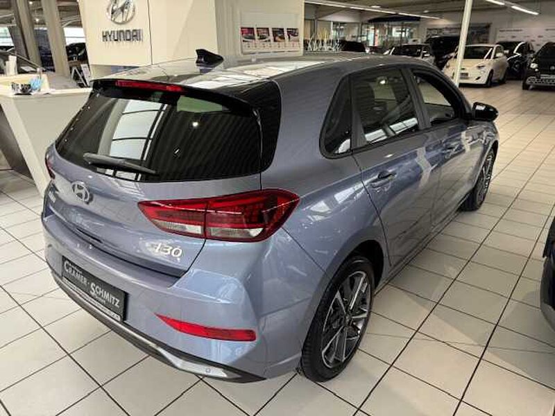 Hyundai i30 1.0 7-DCT Advantage Plus-Paket Navi LED