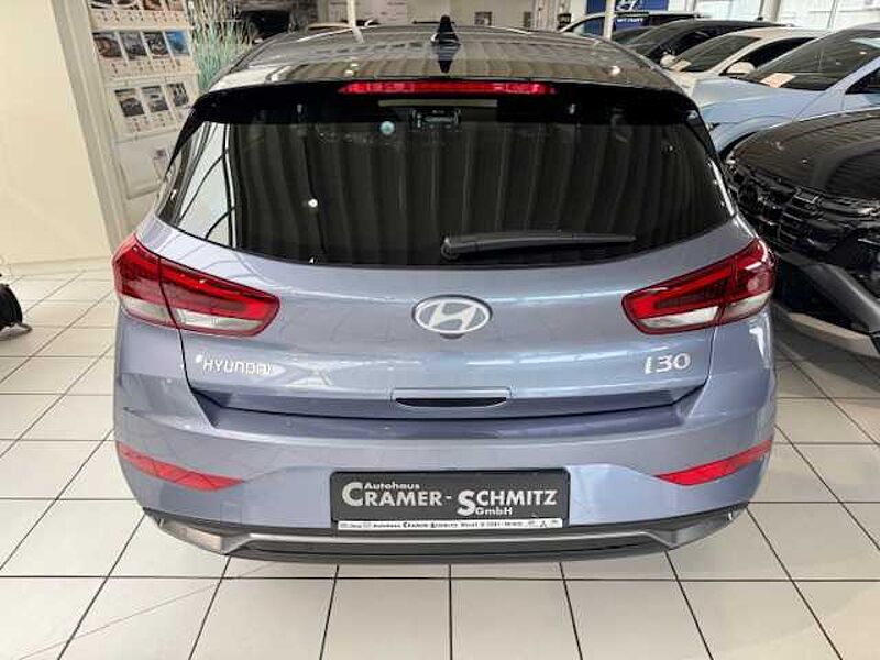 Hyundai i30 1.0 7-DCT Advantage Plus-Paket Navi LED