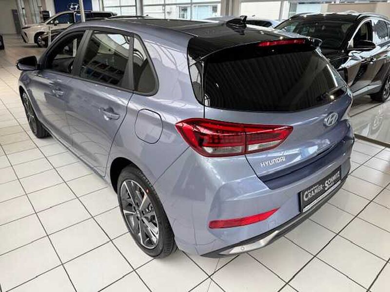 Hyundai i30 1.0 7-DCT Advantage Plus-Paket Navi LED