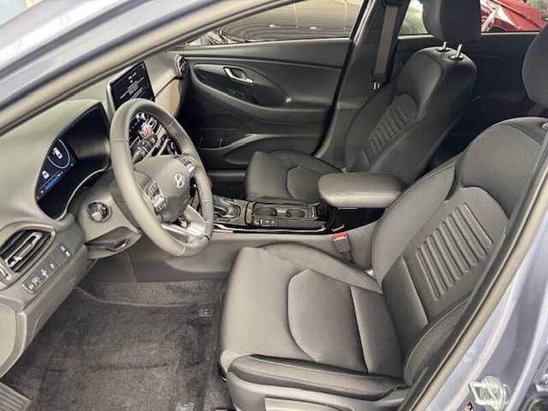 Hyundai i30 1.0 7-DCT Advantage Plus-Paket Navi LED