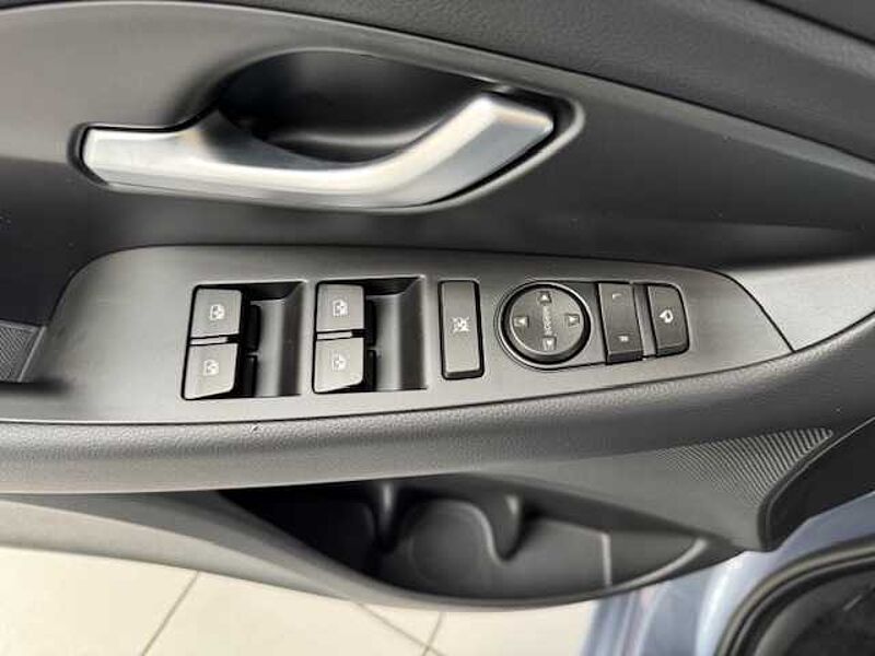 Hyundai i30 1.0 7-DCT Advantage Plus-Paket Navi LED