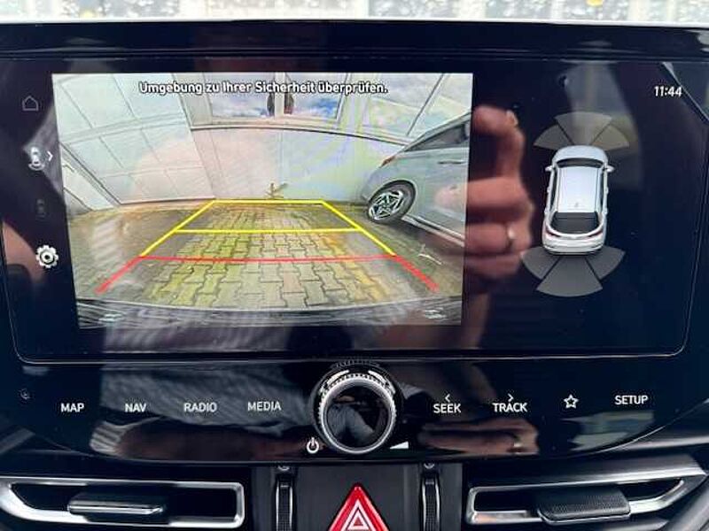 Hyundai i30 1.0 7-DCT Advantage Navi LED