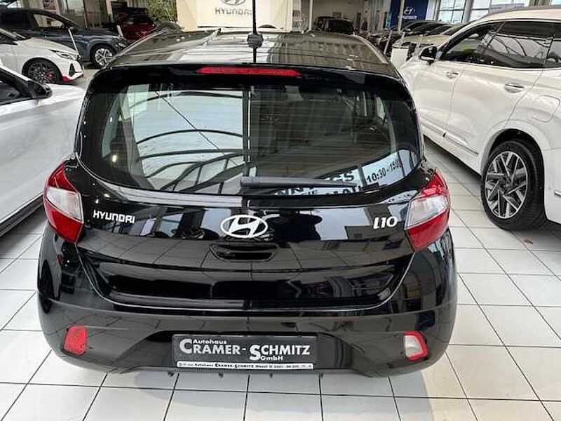 Hyundai i10 1.0 Trend AT Navi Klima