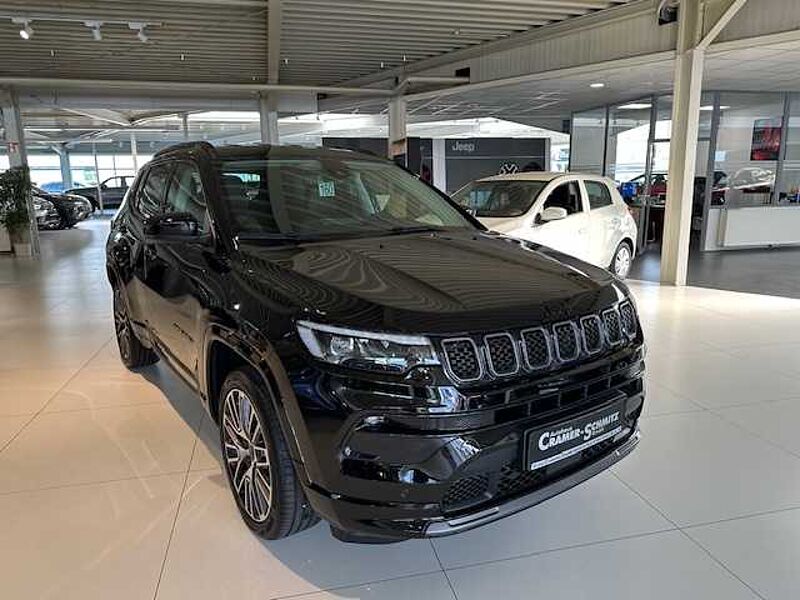 Jeep Compass 1.5  Benzin Hybrid Automatik Summit