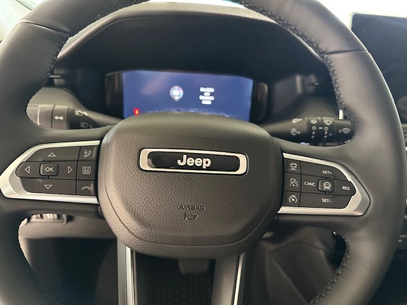 Jeep Compass 1.5  Benzin Hybrid Automatik Summit