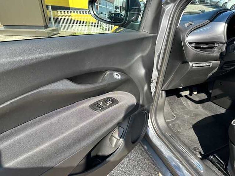 Fiat 500 Elektro 500e 42kWh Style und Komfort-Paket