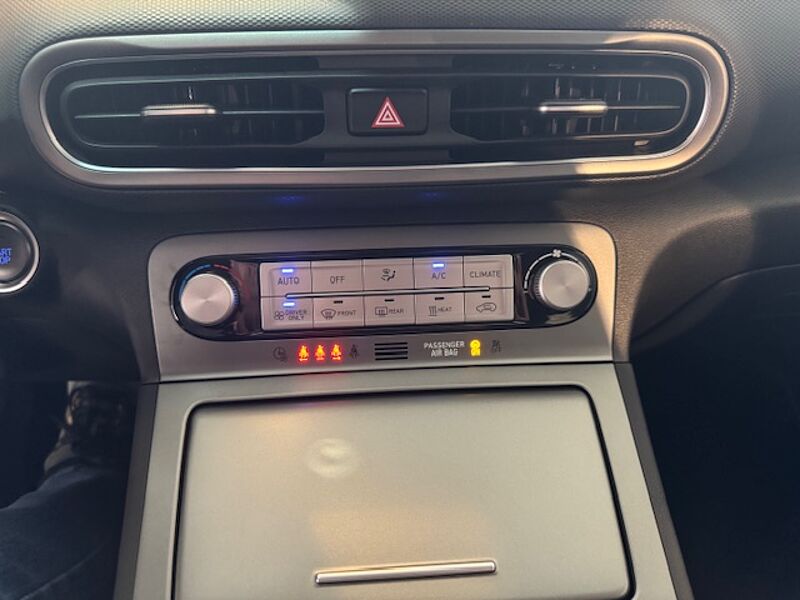 Hyundai KONA EV Select 11kW 3-phasiger Lader