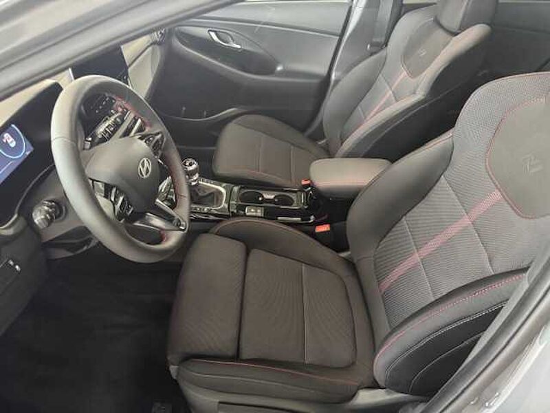 Hyundai i30 1.5 B N-Line SD NAVI LED