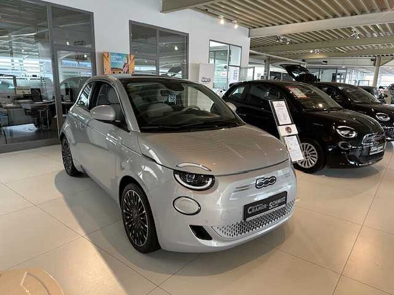 Fiat 500 Elektro 500e 42kWh la Prima