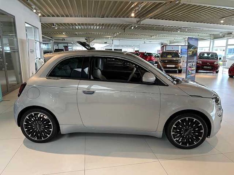 Fiat 500 Elektro 500e 42kWh la Prima