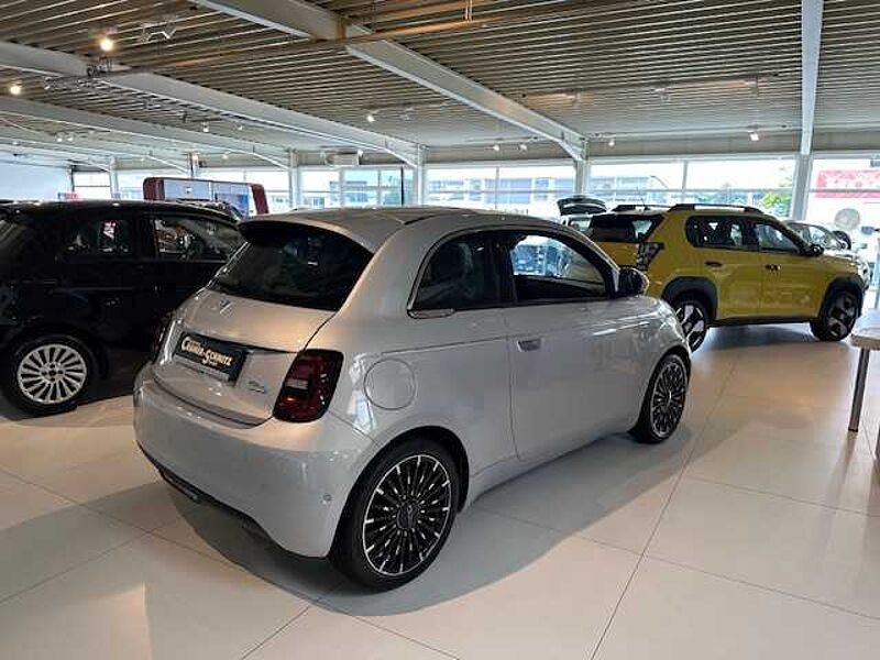 Fiat 500 Elektro 500e 42kWh la Prima