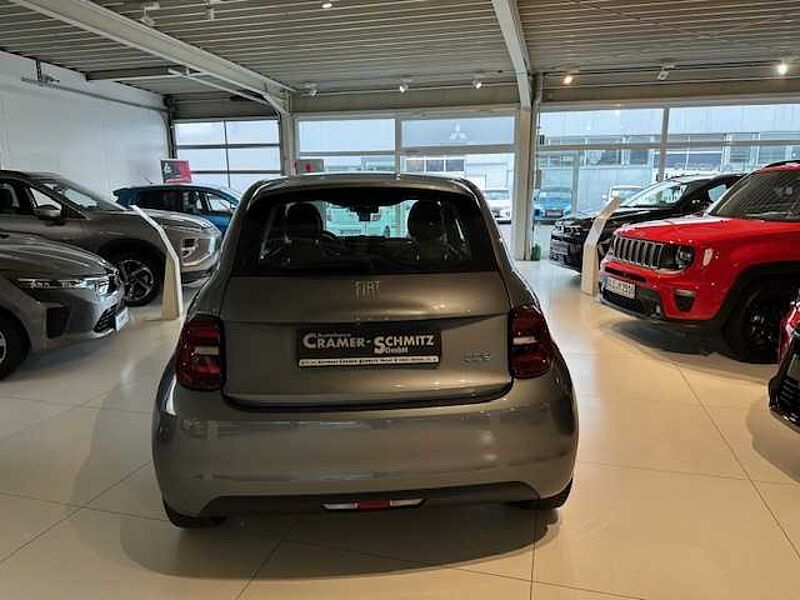 Fiat 500 Elektro 500e Icon