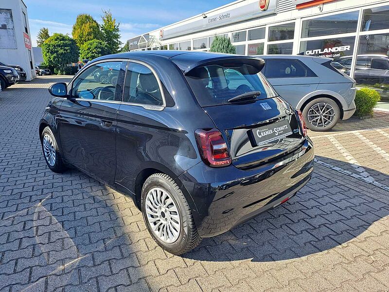Fiat 500 Elektro 500e Action 23,8 kWh