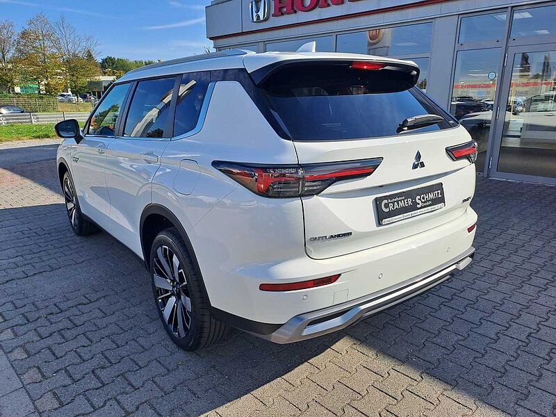 Mitsubishi Outlander Plug-In Hybrid 2.4 4WD Intro Edition