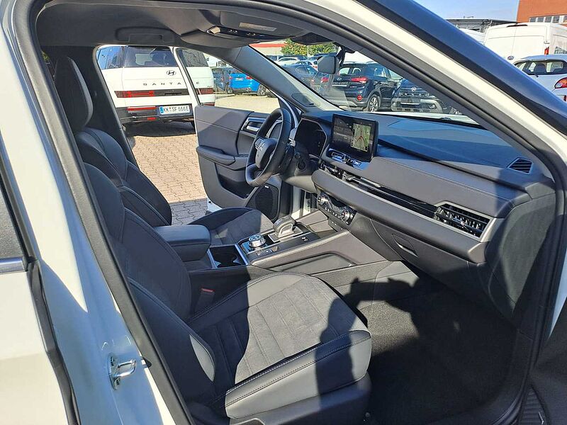 Mitsubishi Outlander Plug-In Hybrid 2.4 4WD Intro Edition