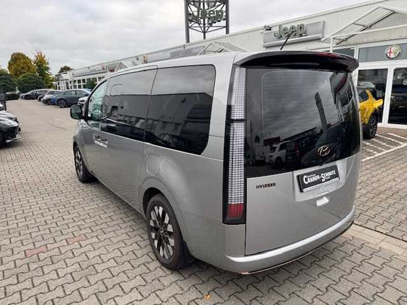 Hyundai STARIA 2.2 D 8-AT 2 WD Panorama AHK