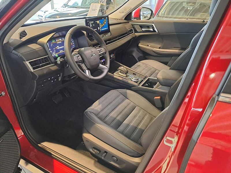 Mitsubishi Outlander Plug-In Hybrid 2.4 4WD Intro Edition