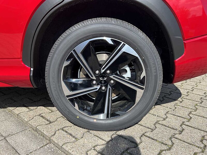 Mitsubishi Eclipse Cross Plug-In Hybrid 4WD Plus Select