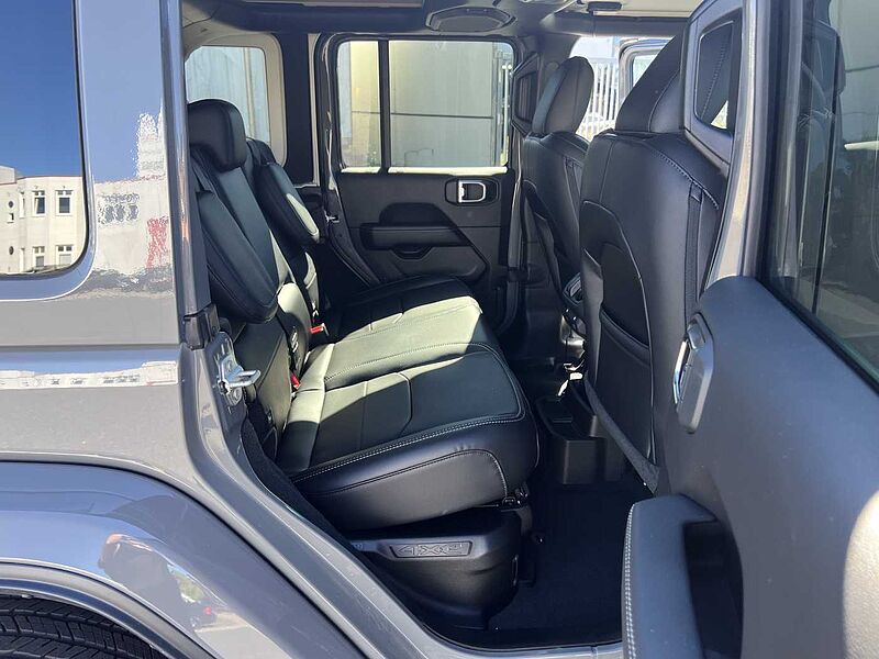 Jeep Wrangler Sahara 2.0 PHEV Hardtop AWD Autom.
