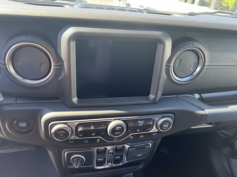 Jeep Wrangler Sahara 2.0 PHEV Hardtop AWD Autom.