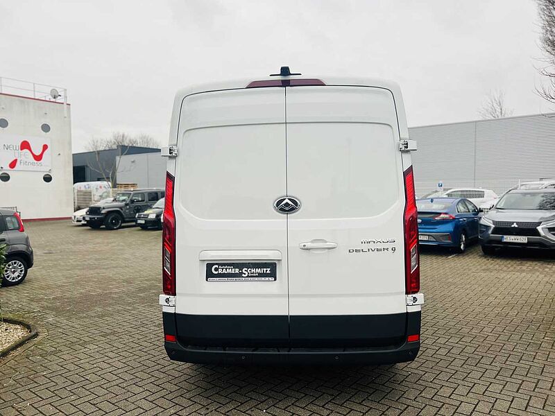 MAXUS Deliver 9 2.0 Transporter RWD LUXURY