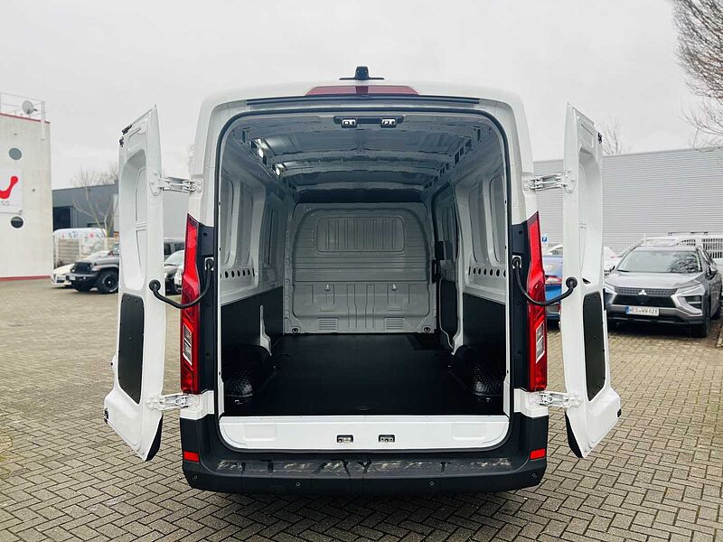 MAXUS Deliver 9 2.0 Transporter RWD LUXURY
