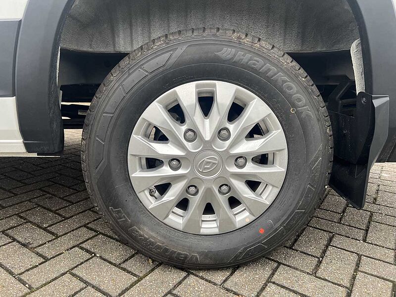 MAXUS Deliver 9 2.0 Transporter RWD LUXURY