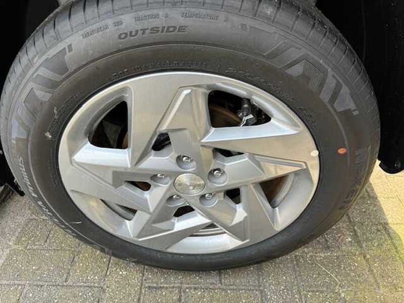 Hyundai KONA 1.0 2WD 7-DCT Trend Navi Assitenz